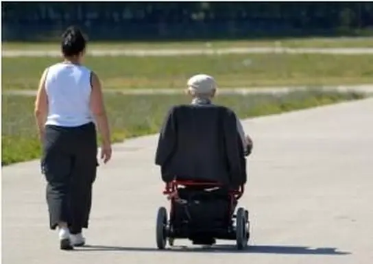 Assistance aux personnes âgées dans le comté d'Orange, en Californie