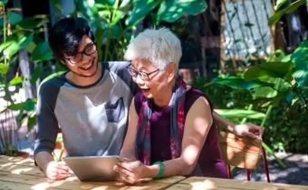 שירים לכבוד הקשישים