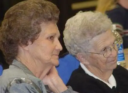 Grupos de discusión para personas mayores en San Diego