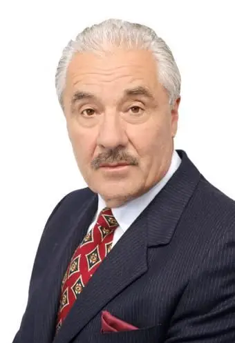 Obrázky účesov starších mužov