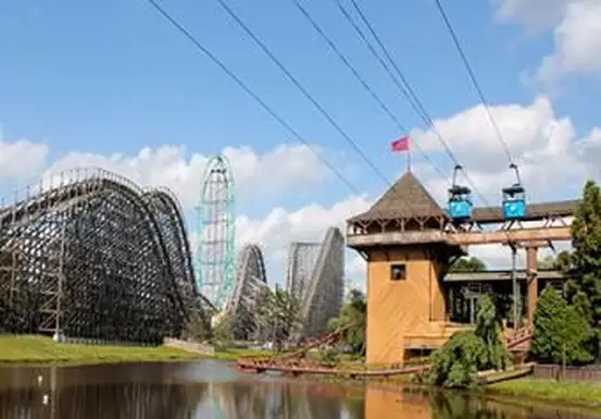 ביקור בשש דגלים הרפתקה נהדרת בניו ג'יי