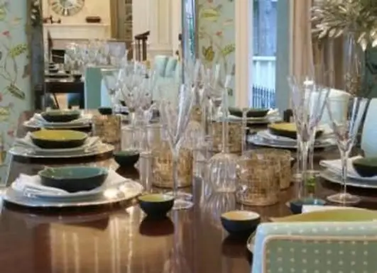 エレガントなテーブルデコレーションのアイデア：成功のための7つの設定