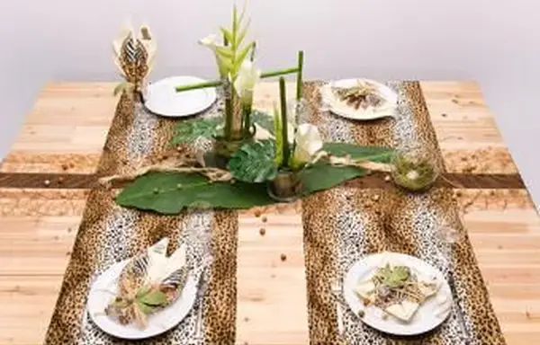 Tischläufer mit Naturmotiv