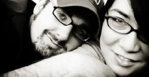 Cosa c'è in una relazione d'amore emo?