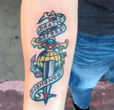 Muerte antes del tatuaje de la deshonra por el usuario de IG VanillaGorillaTattoos