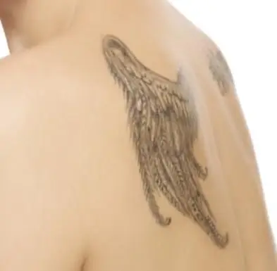 天使の羽の入れ墨