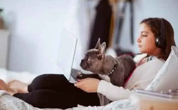 75 choses amusantes à faire pour les adolescents lorsqu'ils sont coincés à la maison