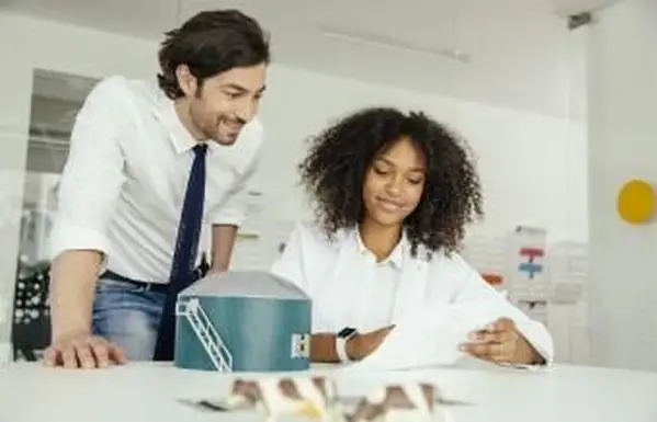Treinamento de negócios para adolescentes