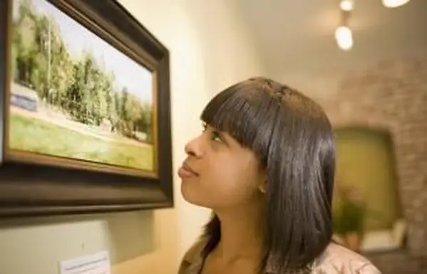 청소년들이 그룹으로 또는 혼자서 할 수있는 재미있는 것들