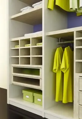 Armario para adolescentes