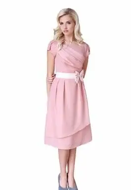 Jasmine skromna sukienka w kolorze różowego różu