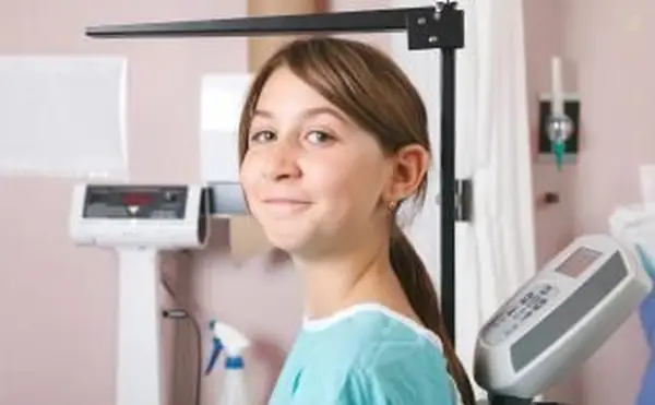 Znajdź wskaźnik wzrostu dla nastolatków