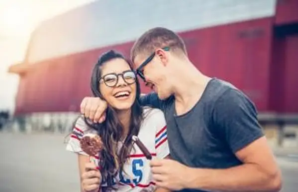 6 qualidades que as adolescentes desejam nos meninos