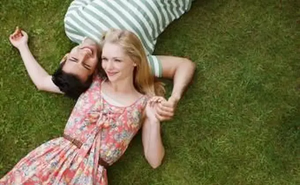 Cómo encontrar coincidencias amorosas entre adolescentes