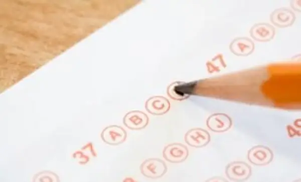 Superare l'esame di laurea in Alabama High School