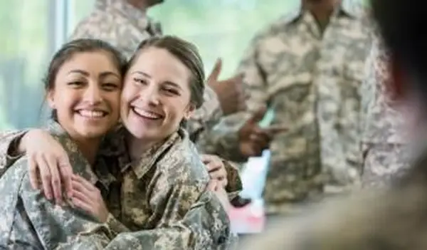 Escuelas de verano de estilo militar