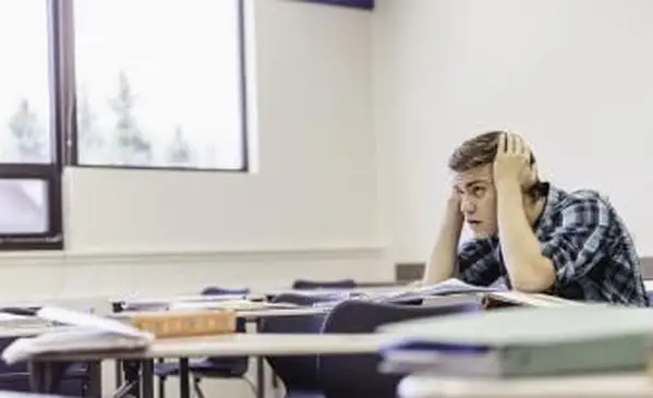 Causas do abandono do ensino médio