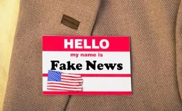 가짜 뉴스 이름표