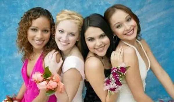 写真を撮る親友