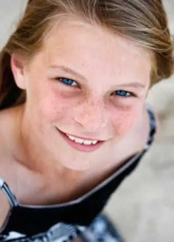 סגנונות שמלת טווין לאירועים שונים