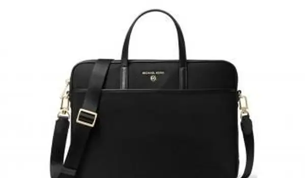 17 bolsos de diseñador para portátiles que combinan elegancia y funcionalidad