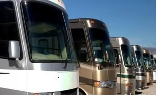 クラスAキャンピングカー：考慮すべき5つの最も人気のあるオプション