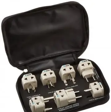 Orei7トラベルアダプターセット