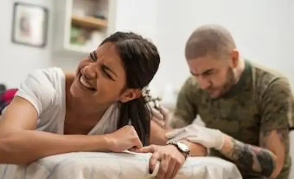 Quanto fanno male i tatuaggi?