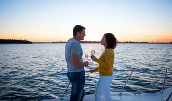 Crucero con cena romántica a bayoneta