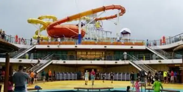 Karnevalové výletné lode Tobogány