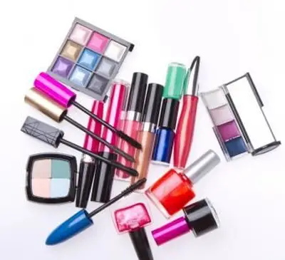 De quoi est fait le maquillage ?