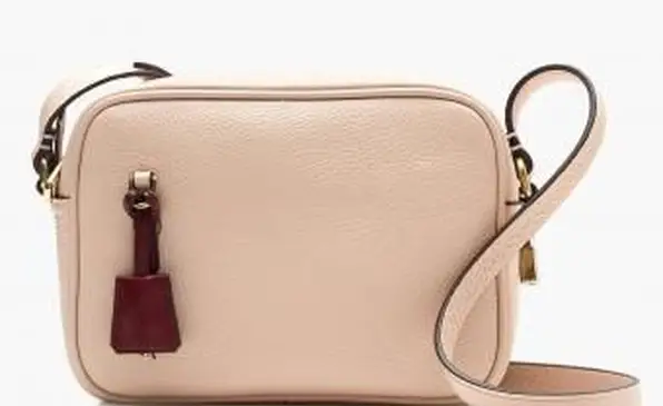 Bolsa Signet em Couro Italiano