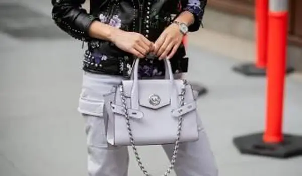 마이클 코어스 백