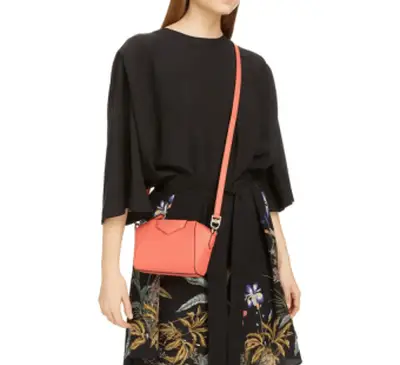 Sac bandoulière en cuir Givenchy Nano Antigona