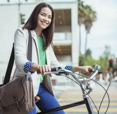 メッセンジャーバッグ