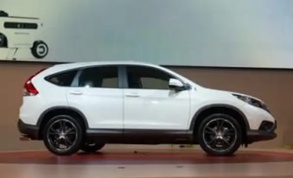 Honda cr-v © Alex Zarubin | Dreamstime.com