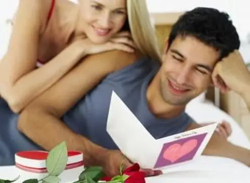 2枚の無料の印刷可能なロマンチックなバレンタインカード