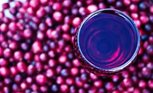 Le jus de canneberge contient-il de la vitamine C ?