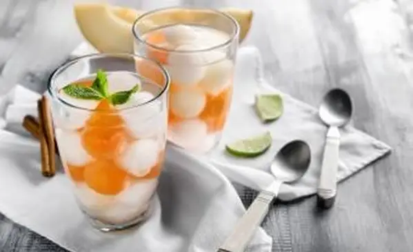 Cóctel Melon Ball Vodka