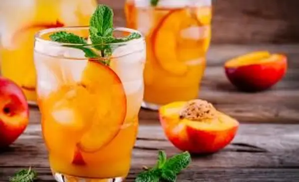 복숭아 완벽한 털이 배꼽