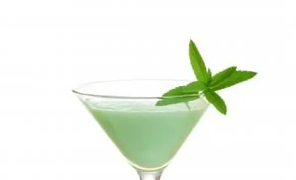 Kľúčový limetkový koláč martini