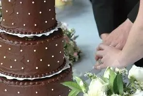 עוגות חתונה לשוקולד