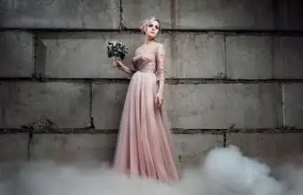 ロマンチックなゴシックドレス