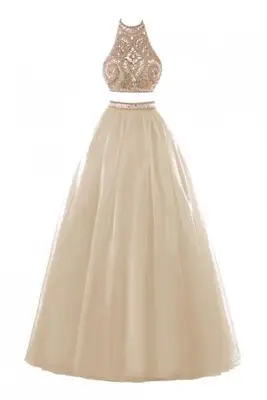 ツーピースのブライダルドレス