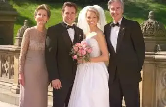 가을 신랑의 어머니 드레스 옵션