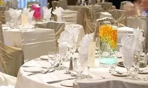 リハーサルディナーのエチケット