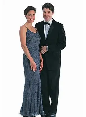 Tenues formelles cravate noire