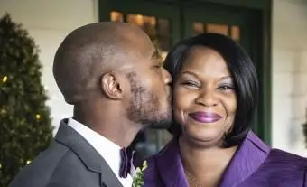 新郎の母のためのドレスエチケット