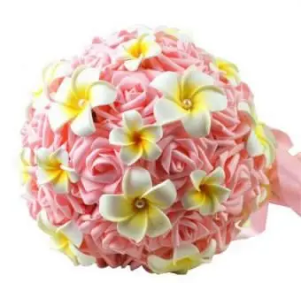 Bouquet Roses Roses et Plumeria Blanc