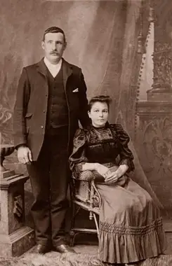 Retrato de un hombre victoriano y su esposa